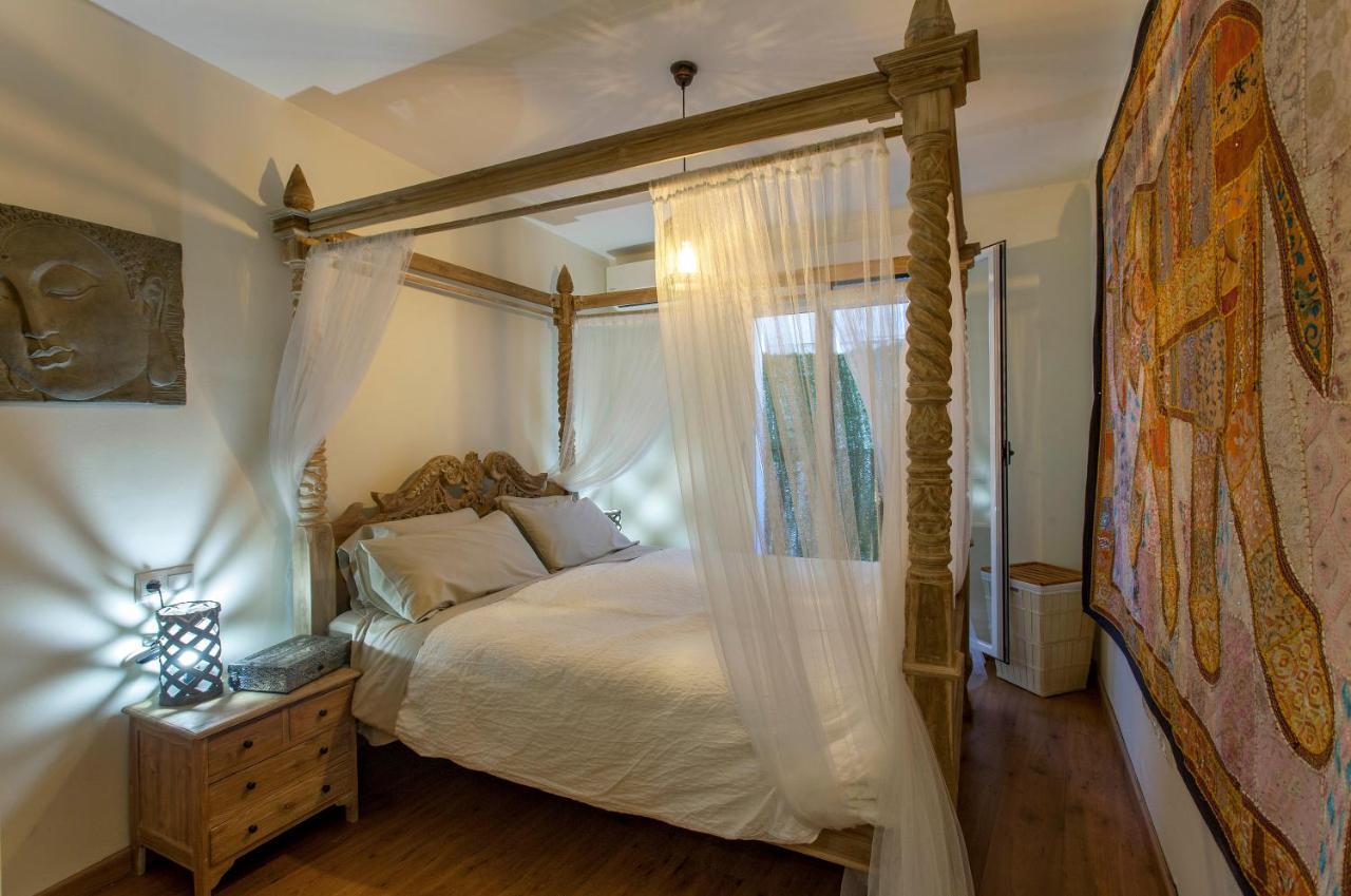 Luxurious & Alluring Home In Historic Town Walencja Zewnętrze zdjęcie