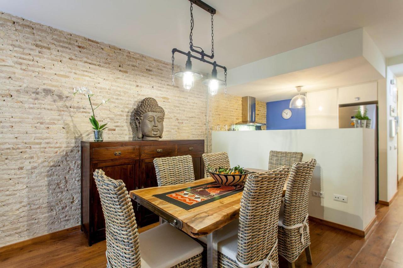 Luxurious & Alluring Home In Historic Town Walencja Zewnętrze zdjęcie